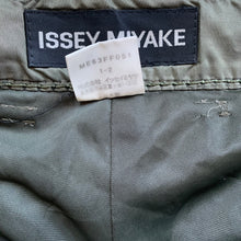 Load image into Gallery viewer, aw2006 Issey Miyake Flight Cargos - Size M